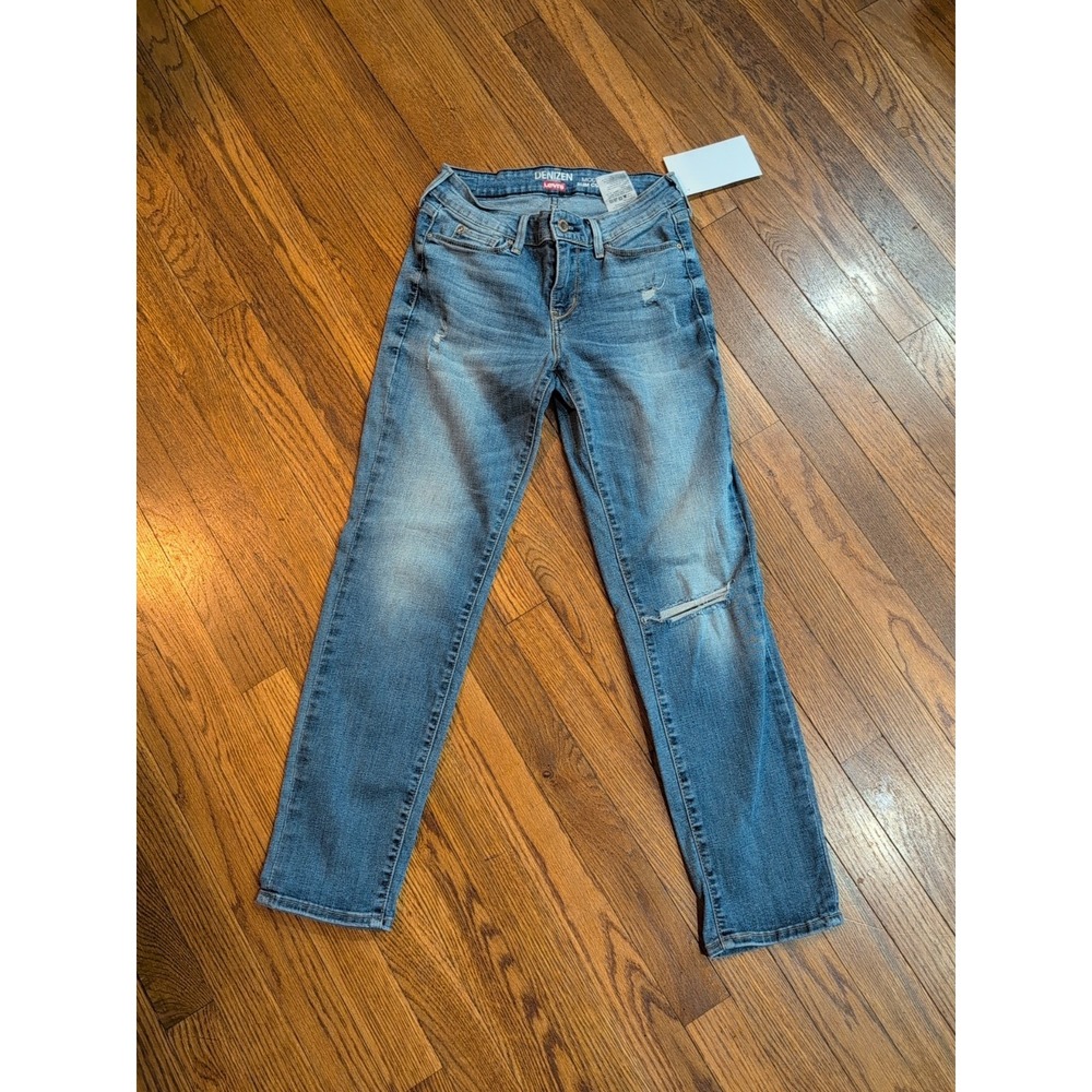 EUC Levis Denizen Modern Slim Womens Jeans Cuff Distress Capri Stretch Crop sz 2